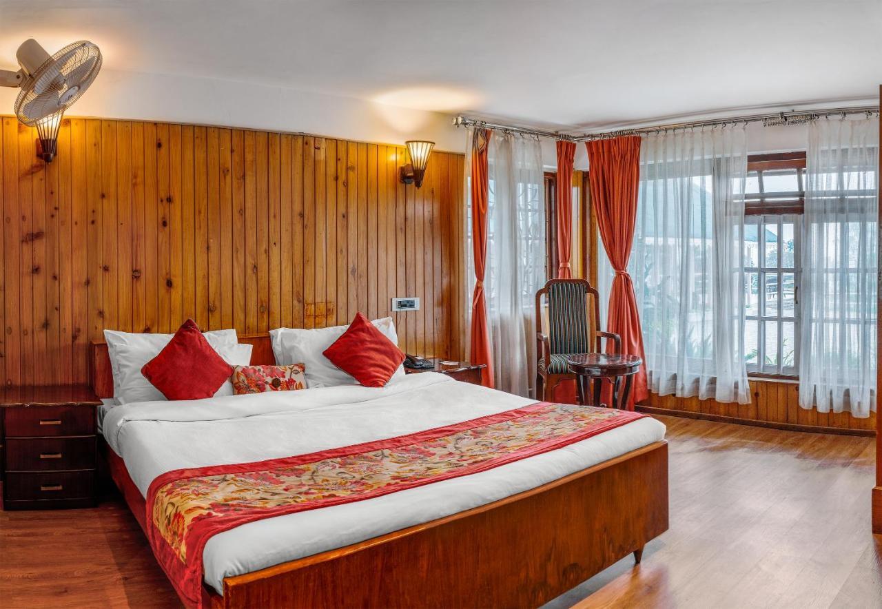 Summit Barsana Resort & Spa Калимпонг Екстериор снимка