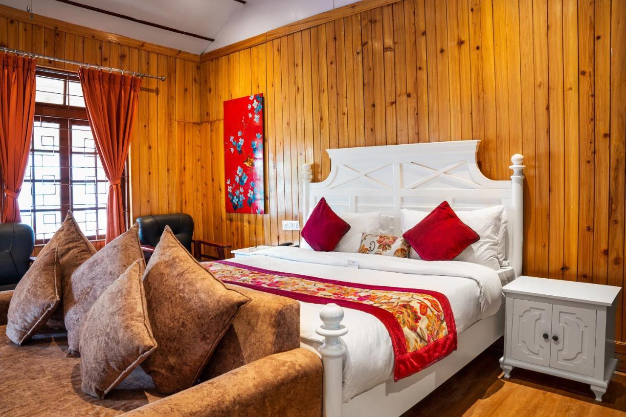 Summit Barsana Resort & Spa Калимпонг Екстериор снимка