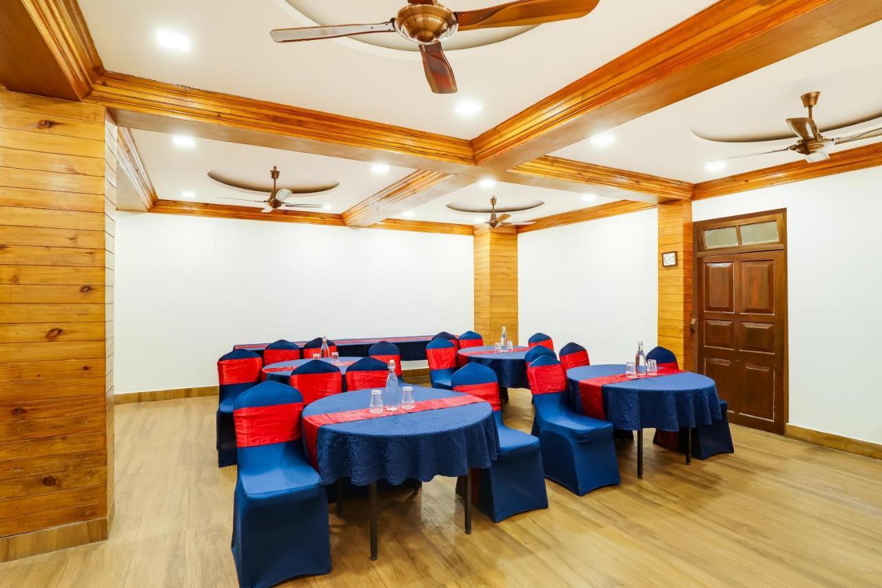 Summit Barsana Resort & Spa Калимпонг Екстериор снимка